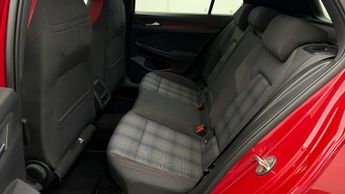 Volkswagen Golf GTI TSI DSG
