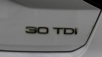 Audi Q2 TDI S LINE