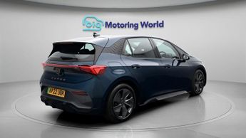 CUPRA Born V1