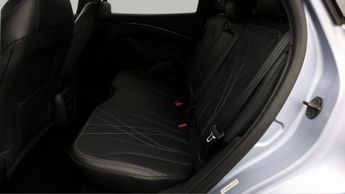 Ford Mustang Mach-E BASE