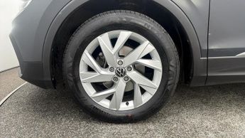 Volkswagen Tiguan LIFE TSI DSG