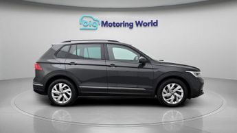 Volkswagen Tiguan LIFE TSI DSG