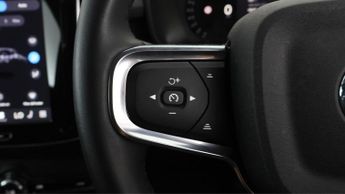 Volvo XC40 RECHARGE CORE