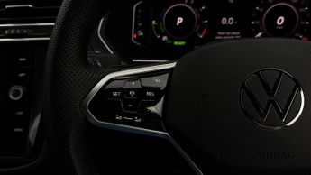 Volkswagen Tiguan R-LINE TSI DSG