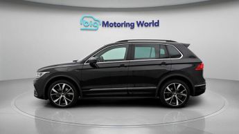 Volkswagen Tiguan R-LINE TSI DSG