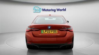BMW i4 EDRIVE40 SPORT