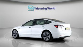 Tesla Model 3 LONG RANGE