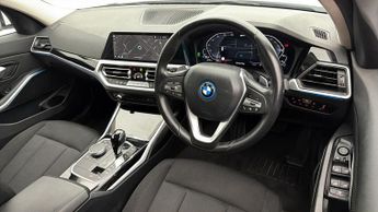 BMW 3 Series 330E SE PRO
