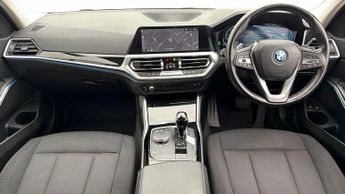BMW 3 Series 330E SE PRO