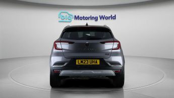 Renault Captur TECHNO E-TECH