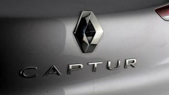 Renault Captur TECHNO E-TECH
