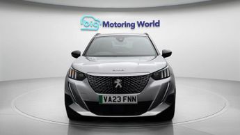 Peugeot E-2008 GT