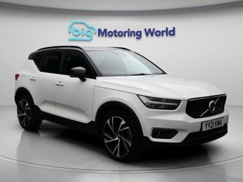 Volvo XC40 B5 R-DESIGN PRO AWD