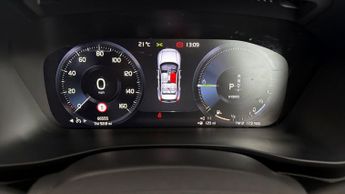 Volvo XC40 RECHARGE T4 CORE