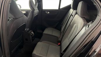 Volvo XC40 RECHARGE T4 CORE