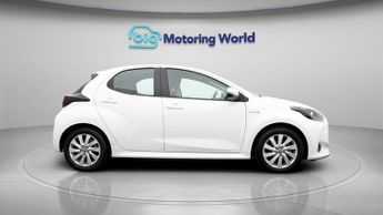 Toyota Yaris ICON