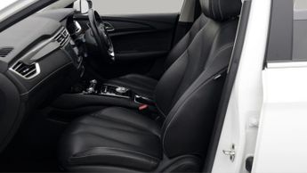 MG MG5 EXCLUSIVE