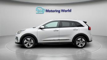 Kia Niro 4 PLUS