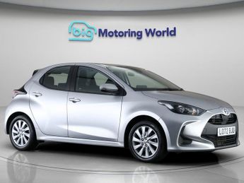 Toyota Yaris ICON