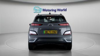 Hyundai KONA SE CONNECT