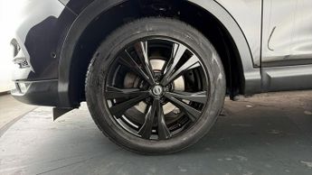 Nissan Qashqai DIG-T N-CONNECTA DCT
