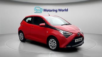 Toyota AYGO VVT-I X-PLAY X-SHIFT TSS