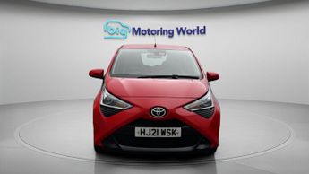 Toyota AYGO VVT-I X-PLAY X-SHIFT TSS