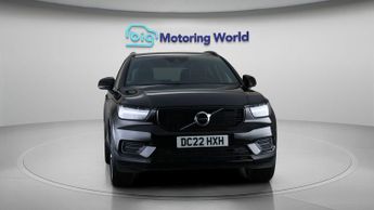 Volvo XC40 RECHARGE T4 R-DESIGN