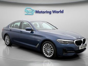 BMW 5 Series 530E SE