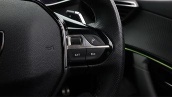 Peugeot 2008 PURETECH EAT8 S/S GT