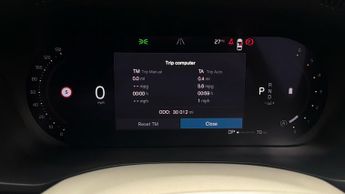 Volvo XC60 B4 PLUS AWD