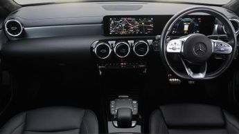 Mercedes-Benz CLA CLA 200 AMG LINE