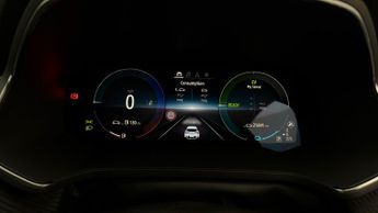 Renault Captur E-TECH ENGINEERED