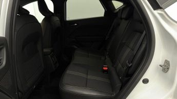 Renault Captur E-TECH ENGINEERED