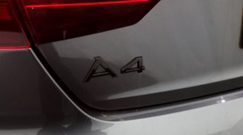Audi A4 TFSI S LINE BLACK EDITION