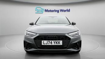 Audi A4 TFSI S LINE BLACK EDITION