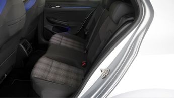 Volkswagen Golf GTE DSG