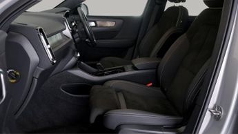 Volvo C40 RECHARGE PRO TWIN AWD