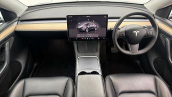 Tesla Model Y LONG RANGE AWD