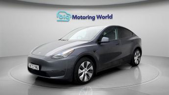 Tesla Model Y LONG RANGE AWD