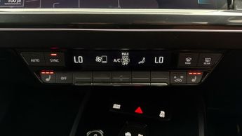 Audi Q4 e-tron S LINE