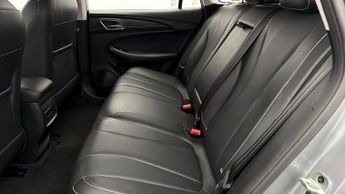 MG MG5 EXCLUSIVE