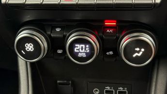 Renault Captur EVOLUTION E-TECH