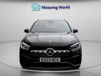 Mercedes-Benz GLA GLA 200 AMG LINE EXECUTIVE