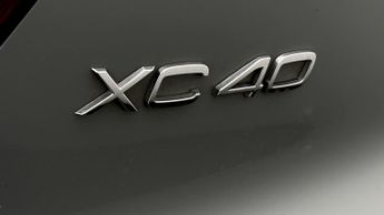 Volvo XC40 B3 CORE