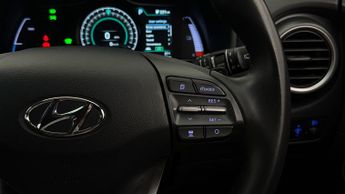 Hyundai KONA PREMIUM