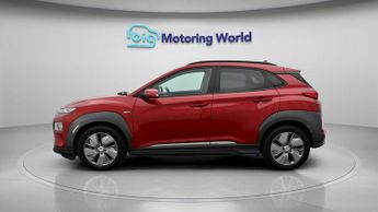 Hyundai KONA PREMIUM