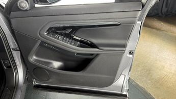 Land Rover Range Rover Evoque R-DYNAMIC SE