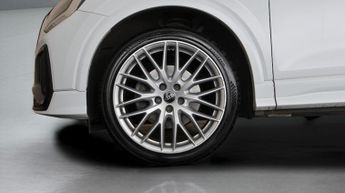 Audi Q2 TFSI S LINE BLACK EDITION