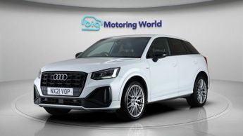 Audi Q2 TFSI S LINE BLACK EDITION